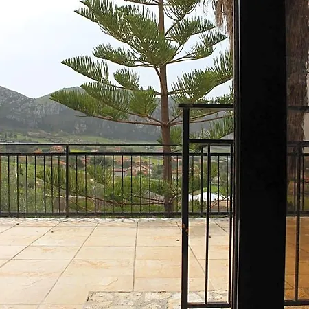Kairos Bed & Breakfast 3*