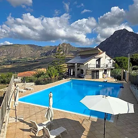 Kairos Bed and breakfast 3*